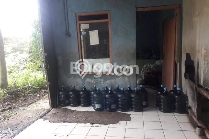 Gudang Dijual di Gunung Pati LT 695m2, LB 260m2 Solusi Investasi Cerdas Gudang Dijual di Gunung Pati LT 695m2, LB 260m2 Solusi Investasi Cerdas