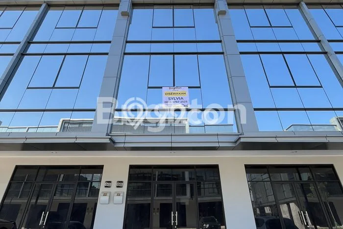 RUKO OSAKA PIK 2 3 LANTAI TERMURAH JARANG ADA RUKO OSAKA PIK 2 3 LANTAI TERMURAH JARANG ADA