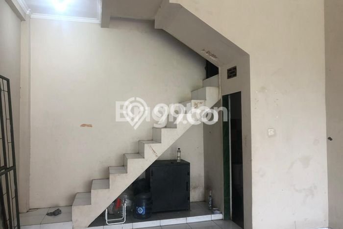 Ruko Bagus Dijual LB 141m2 Lokasi Strategis Malang Area Cocok untuk Berbisnis Ruko Bagus Dijual LB 141m2 Lokasi Strategis Malang Area Cocok untuk Berbisnis