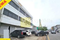 Area Strategis! Disewakan Gudang Lokasi Teluk Betung Selatan, Bandar Lampung Cocok untuk Bisnis Area Strategis! Disewakan Gudang Lokasi Teluk Betung Selatan, Bandar Lampung Cocok untuk Bisnis