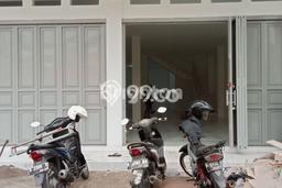 Unit Ruko Disewa Lokasi Purwokerto , Purwokerto Spesifikasi Luas Bangunan 161m2 Unit Ruko Disewa Lokasi Purwokerto , Purwokerto Spesifikasi Luas Bangunan 161m2