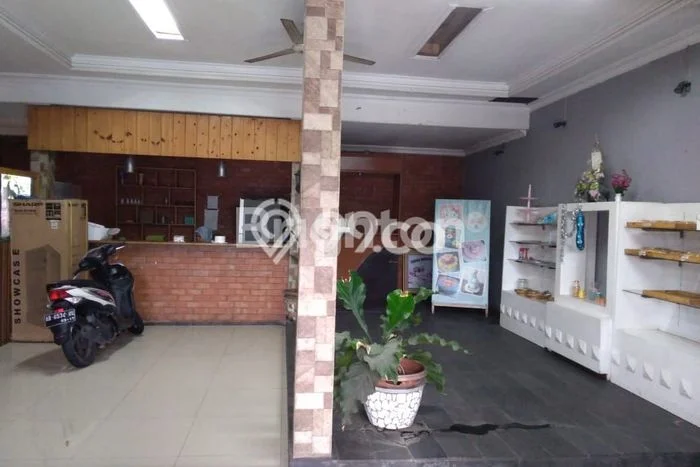 Ruko Kawasan Komersial di Kalasan, Luas 275m², Siap Operasi Ruko Kawasan Komersial di Kalasan, Luas 275m², Siap Operasi