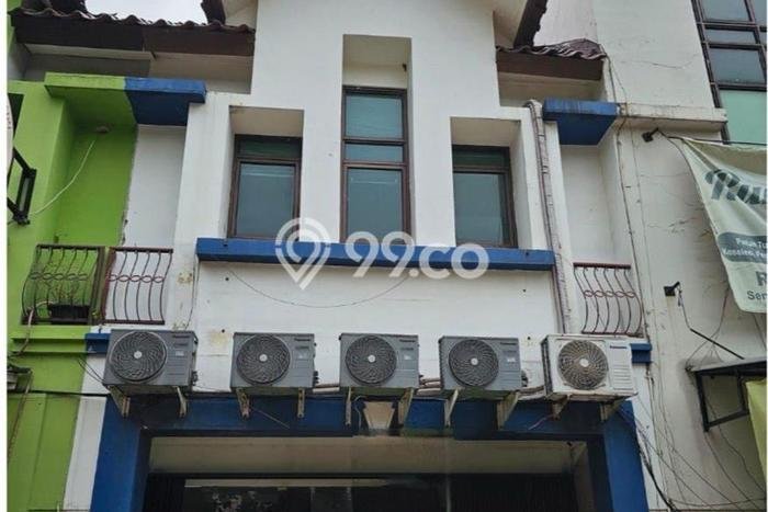 Ruko Dijual di Prime Area Jakarta Selatan Luas 0m2 Ruko Dijual di Prime Area Jakarta Selatan Luas 0m2