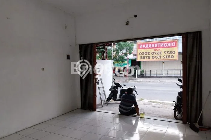 AREA BERKEMBANG! Ruko For Rent Kawasan Sendangmulyo, Luas 76m², Ready Operasional AREA BERKEMBANG! Ruko For Rent Kawasan Sendangmulyo, Luas 76m², Ready Operasional
