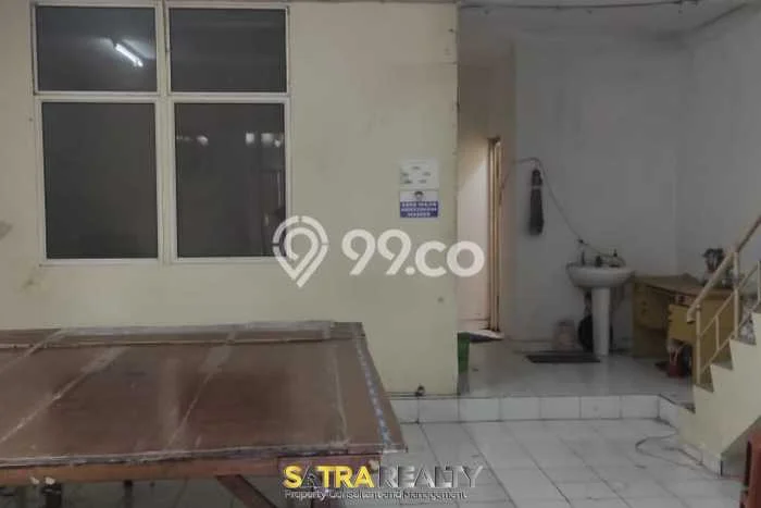 Ruko Bagus Dijual LB 270m2 Lokasi Strategis Jakarta Barat Area Cocok untuk Bisnis Ruko Bagus Dijual LB 270m2 Lokasi Strategis Jakarta Barat Area Cocok untuk Bisnis