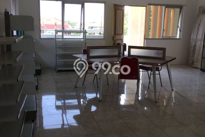 Unit Kantor Dijual di Gayungan Surabaya Luas Tanah 300m2, Luas Bangunan 300m2 Unit Kantor Dijual di Gayungan Surabaya Luas Tanah 300m2, Luas Bangunan 300m2
