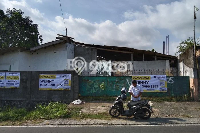 Gudang For Rent Kawasan Kalasan, Luas 700m², Lokasi Komersial, Akses Utama Gudang For Rent Kawasan Kalasan, Luas 700m², Lokasi Komersial, Akses Utama