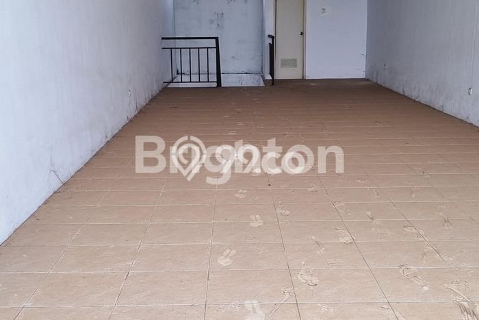 Ruko Bagus LT 63m2 LB 191m2 Dijual di Buduran Sidoarjo Ruko Bagus LT 63m2 LB 191m2 Dijual di Buduran Sidoarjo