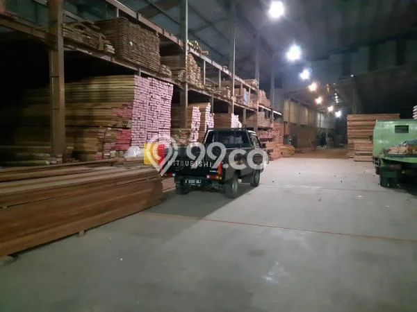 LOKASI STRATEGIS! Gudang Kawasan Cisauk, Luas 600m², Area Bisnis, Mainroad LOKASI STRATEGIS! Gudang Kawasan Cisauk, Luas 600m², Area Bisnis, Mainroad