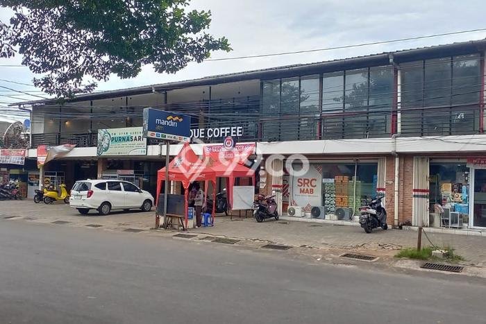 Ruko Komersial Dijual di Ciputat Tangerang Selatan LT 525m2 & LB 700m2 Ruko Komersial Dijual di Ciputat Tangerang Selatan LT 525m2 & LB 700m2