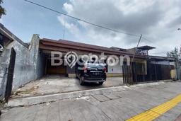Unit Komersial Disewa Lokasi Tebet, Jakarta Selatan Spesifikasi Luas Bangunan 380m2 Unit Komersial Disewa Lokasi Tebet, Jakarta Selatan Spesifikasi Luas Bangunan 380m2