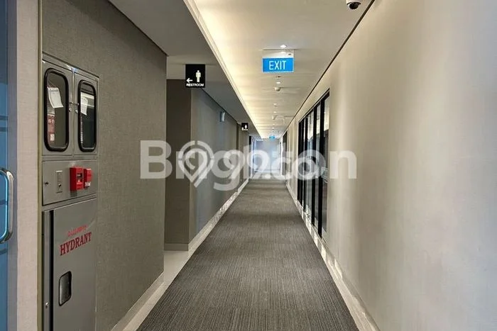 Disewakan Kantor Strategis di , Luas 134m2m², Lokasi Ramai Disewakan Kantor Strategis di , Luas 134m2m², Lokasi Ramai