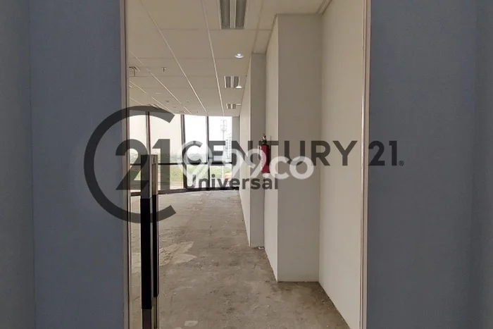 Kantor Disewakan di Area Ramai Kelapa Gading, Jakarta Utara Kantor Disewakan di Area Ramai Kelapa Gading, Jakarta Utara