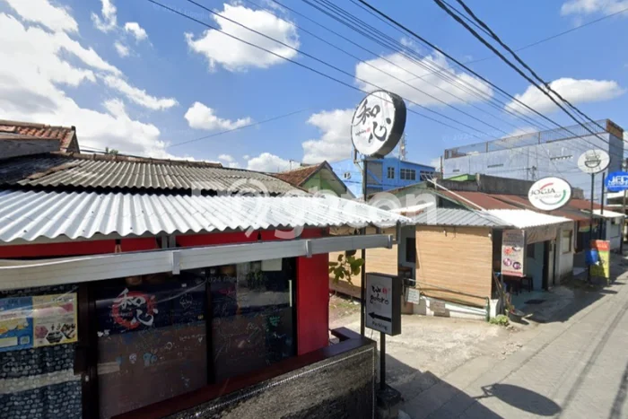 Ruko Dijual Lokasi Emas di Mlati Luas 200m2 Ruko Dijual Lokasi Emas di Mlati Luas 200m2