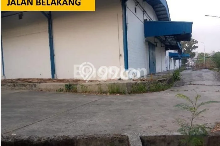Gudang paling strategis disewakan di Cibinong Bogor Gudang paling strategis disewakan di Cibinong Bogor