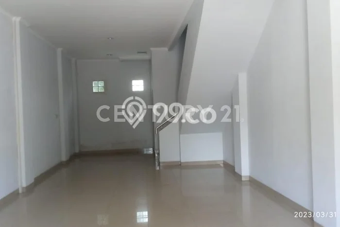 Disewakan Ruko di Cibinong, Luas 95m², Lokasi Bisnis Disewakan Ruko di Cibinong, Luas 95m², Lokasi Bisnis