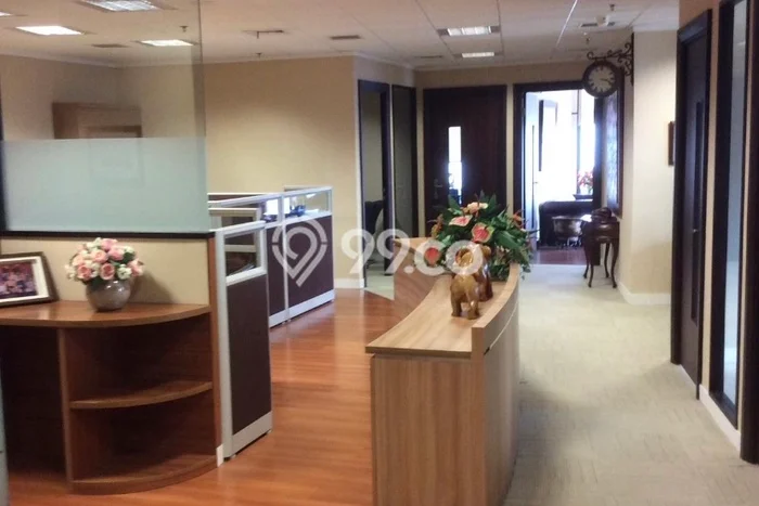 Lokasi Strategis! Dijual Kantor Bisnis di Cilandak, Jakarta Selatan Kondisi Bagus Lokasi Strategis! Dijual Kantor Bisnis di Cilandak, Jakarta Selatan Kondisi Bagus