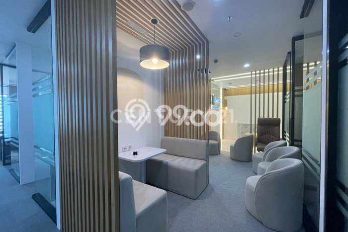 Unit Kantor Disewakan di Kuningan di Area Ramai & Strategis Unit Kantor Disewakan di Kuningan di Area Ramai & Strategis