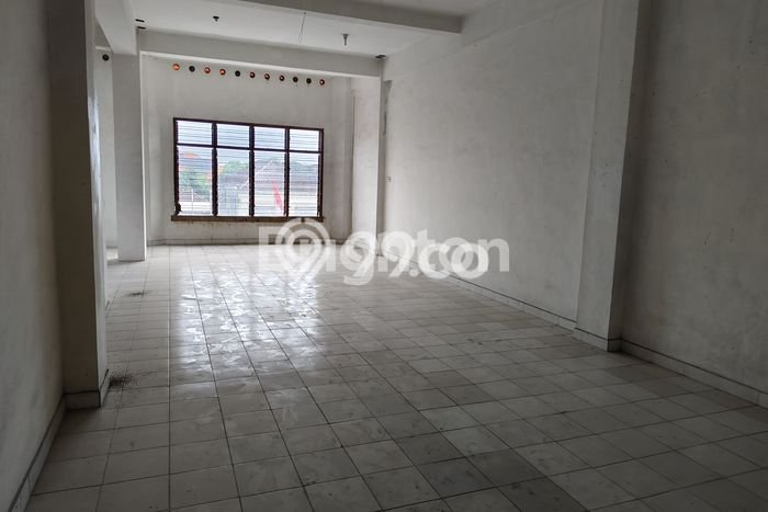 RUKO 3 LANTAI DI DENPASAR BARAT RUKO 3 LANTAI DI DENPASAR BARAT