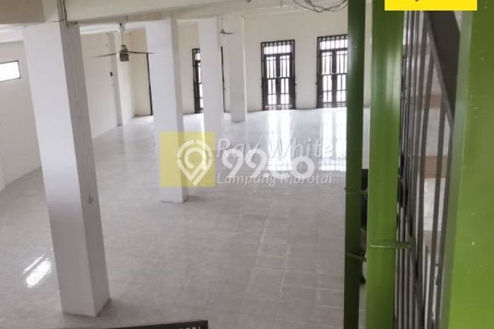 Dijual Kantor Area Komersial di Way Halim, Luas 648m2m², Jalan Raya Dijual Kantor Area Komersial di Way Halim, Luas 648m2m², Jalan Raya