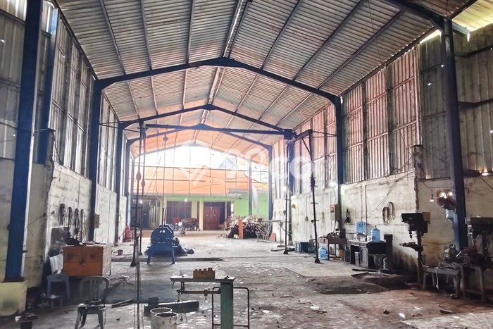 Gudang Dijual di Sukun LT 1300m2, LB 1006m2 untuk Investasi Gudang Dijual di Sukun LT 1300m2, LB 1006m2 untuk Investasi