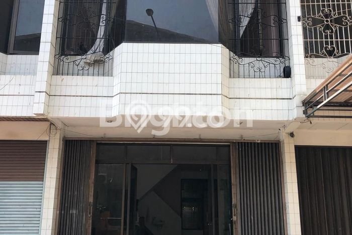 Ruko untuk Disewa di Pusat Semarang Luas Bangunan 150m2 Ruko untuk Disewa di Pusat Semarang Luas Bangunan 150m2