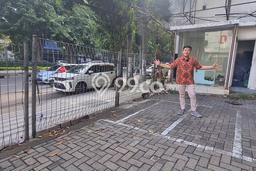Ruko Disewakan di Kawasan Ramai Gubeng, Surabaya Ruko Disewakan di Kawasan Ramai Gubeng, Surabaya