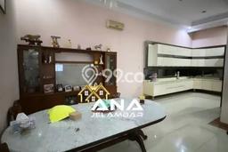 Dijual! Ruko di Jelambar Jakarta Barat LT 300m2 / LB 618m2 Kawasan Strategis Dijual! Ruko di Jelambar Jakarta Barat LT 300m2 / LB 618m2 Kawasan Strategis