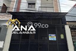 Ruko Dijual di Jakarta Barat LT 58m2 & LB 120m2 Lokasi Terbaik! Ruko Dijual di Jakarta Barat LT 58m2 & LB 120m2 Lokasi Terbaik!