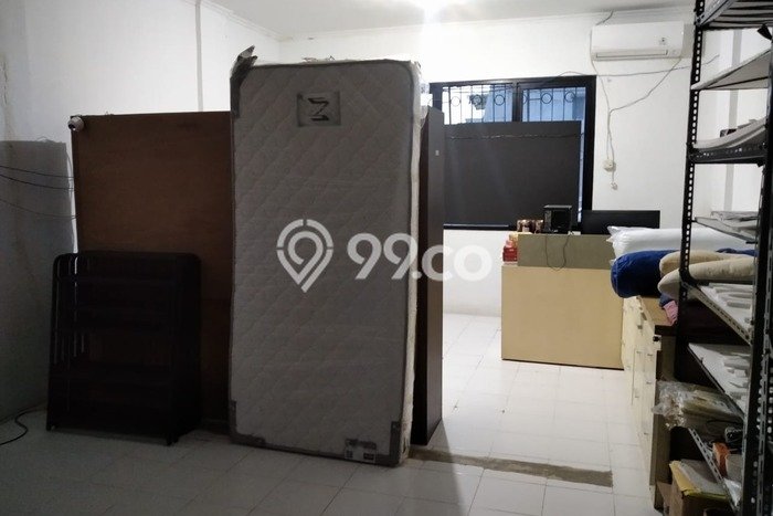 FOR RENT! Gudang di Jelambar Cocok untuk Bisnis 120m2 FOR RENT! Gudang di Jelambar Cocok untuk Bisnis 120m2