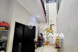 Ruko Bagus Dijual LB 288m2 Lokasi Strategis Jakarta Barat Area Cocok untuk Berbisnis Ruko Bagus Dijual LB 288m2 Lokasi Strategis Jakarta Barat Area Cocok untuk Berbisnis