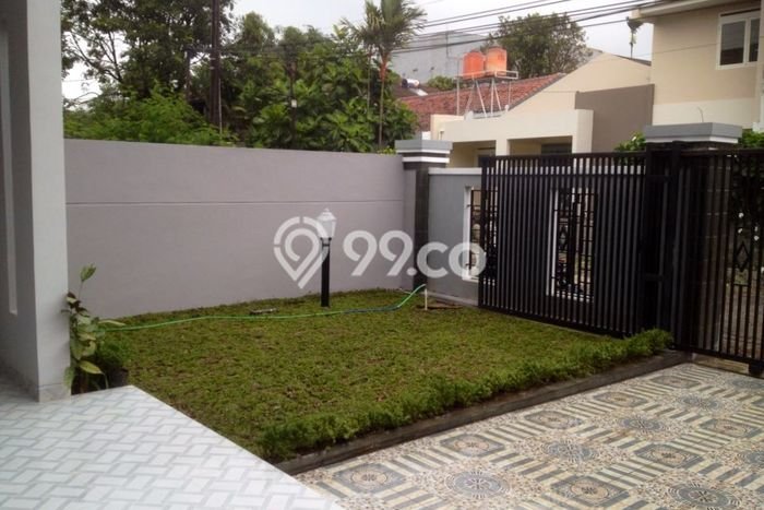 Jual Rumah Mewah Elegan Dengan View Eksklusif di Sayap Dago, Bandung Jual Rumah Mewah Elegan Dengan View Eksklusif di Sayap Dago, Bandung