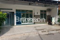 Dijual Cepat Rumah Bagus Siap Huni LB 160m2 di Semarang Barat, Semarang Dijual Cepat Rumah Bagus Siap Huni LB 160m2 di Semarang Barat, Semarang