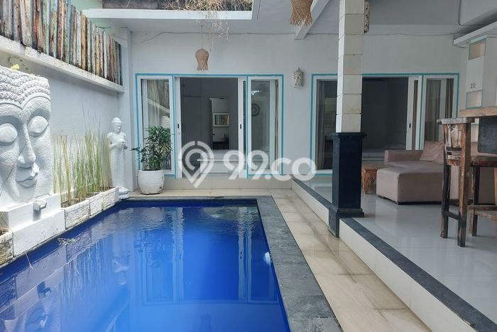 Ready to Use! Luxury House LT 150m2 Desain Elegan di Umalas Ready to Use! Luxury House LT 150m2 Desain Elegan di Umalas