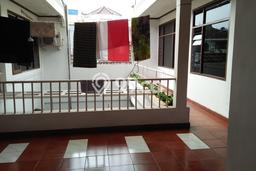 Rumah di Pasteur, 3 KM, Design Minimalis, LT 250m² Bangunan 400m² Rumah di Pasteur, 3 KM, Design Minimalis, LT 250m² Bangunan 400m²