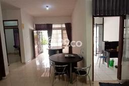 Rumah Minimalis 3 KT LT 135m2 di Taman Kopo Indah Rumah Minimalis 3 KT LT 135m2 di Taman Kopo Indah