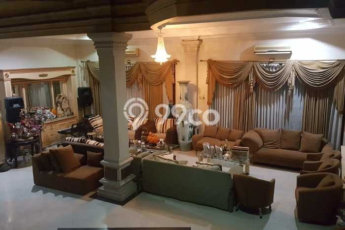 Rumah Eksklusif Dijual LT 725m2 di Wenang, Manado Rumah Eksklusif Dijual LT 725m2 di Wenang, Manado