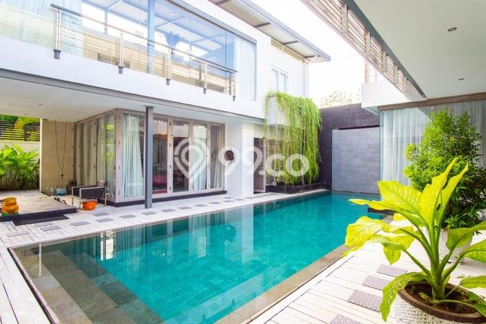 Hot Offer Hunian Mewah Ideal dan Luas di Kerobokan, Badung Hot Offer Hunian Mewah Ideal dan Luas di Kerobokan, Badung