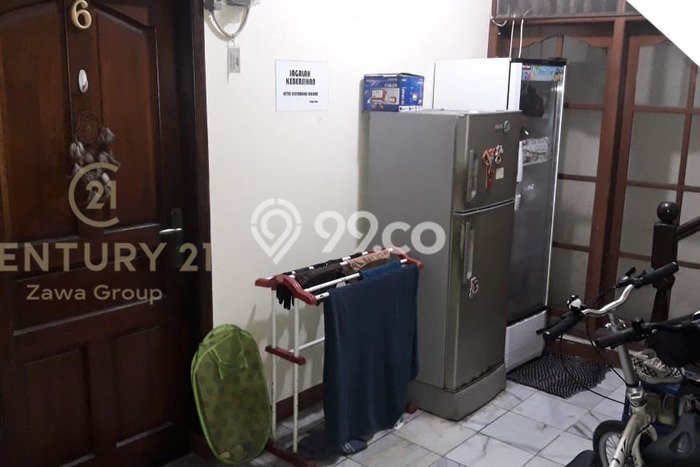 Jual Rumah Luas Elegan Dengan View Eksklusif di Tanjung Duren, Jakarta Barat Jual Rumah Luas Elegan Dengan View Eksklusif di Tanjung Duren, Jakarta Barat