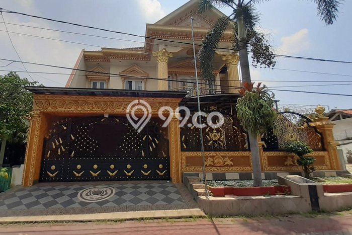 For Sale Rumah Mewah Exclusive di Gayungan, Surabaya For Sale Rumah Mewah Exclusive di Gayungan, Surabaya