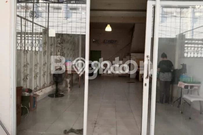 Dijual Cepat Rumah Favorit Siap Huni LB 150m2 di Ilir Timur I, Palembang Dijual Cepat Rumah Favorit Siap Huni LB 150m2 di Ilir Timur I, Palembang