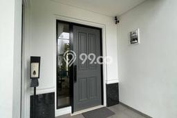 Rumah Elit LB 231m2 Siap Huni Desain Elegan di Alam Sutera, Tangerang Rumah Elit LB 231m2 Siap Huni Desain Elegan di Alam Sutera, Tangerang