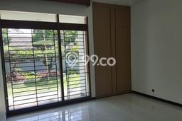 For Sale! Premium House LT 617m2 Desain Elegan di Setra Sari For Sale! Premium House LT 617m2 Desain Elegan di Setra Sari
