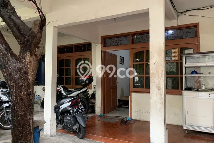 Rumah Elit LB 400m2 Siap Huni Desain Elegan di Tanjung Duren, Jakarta Barat Rumah Elit LB 400m2 Siap Huni Desain Elegan di Tanjung Duren, Jakarta Barat