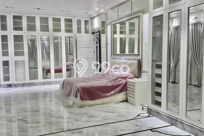 Dijual Rumah Elit Exclusive di Menteng, Jakarta Pusat Dijual Rumah Elit Exclusive di Menteng, Jakarta Pusat