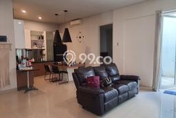 Rumah 4 KT 3 KM Luas Tanah 180m2m², LB 230m2m² di Wisata Bukit Mas, Surabaya Rumah 4 KT 3 KM Luas Tanah 180m2m², LB 230m2m² di Wisata Bukit Mas, Surabaya