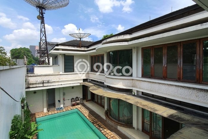 For Sale Rumah Elit Exclusive di Pondok Indah, Jakarta Selatan For Sale Rumah Elit Exclusive di Pondok Indah, Jakarta Selatan
