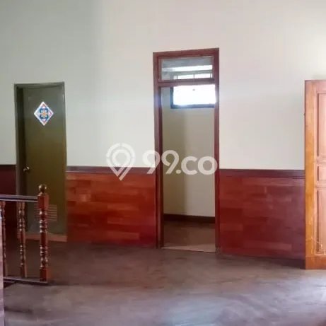 Rumah Strategis Modern Lb 215m2 di Bangil, Pasuruan Rumah Strategis Modern Lb 215m2 di Bangil, Pasuruan