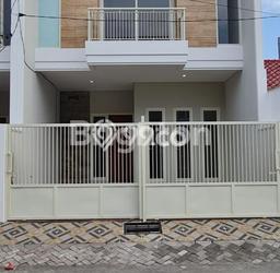 Rumah 3 KT 3 KM Cluster Exclusive di Mulyosari, Surabaya Rumah 3 KT 3 KM Cluster Exclusive di Mulyosari, Surabaya