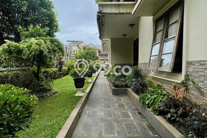 Siap Huni Hunian Elit 4 Kamar di Pondok Indah Dekat ke Mana Saja Siap Huni Hunian Elit 4 Kamar di Pondok Indah Dekat ke Mana Saja